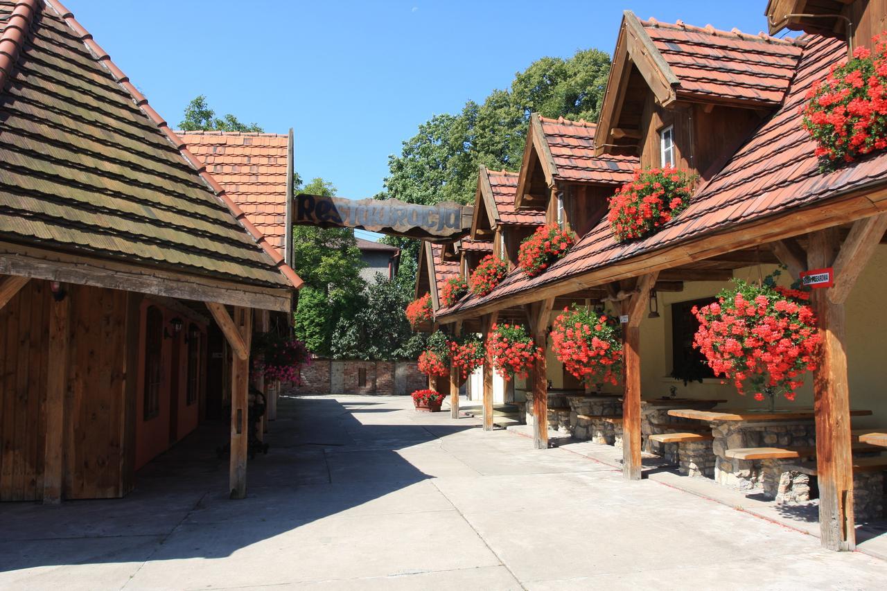 Hotel Restauracja Pustelnik Wisla Mala エクステリア 写真