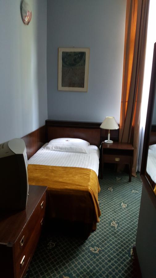 Hotel Restauracja Pustelnik Wisla Mala エクステリア 写真