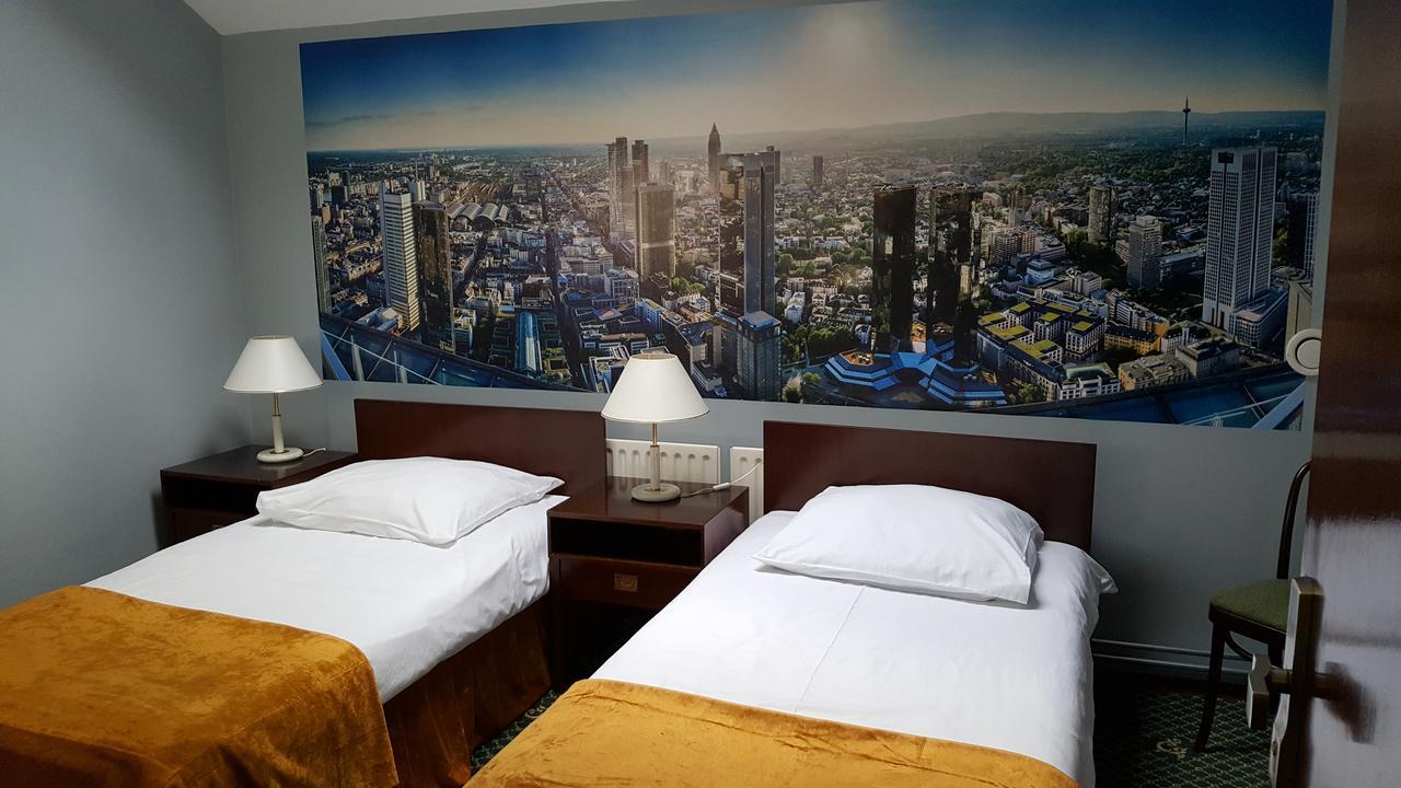 Hotel Restauracja Pustelnik Wisla Mala エクステリア 写真